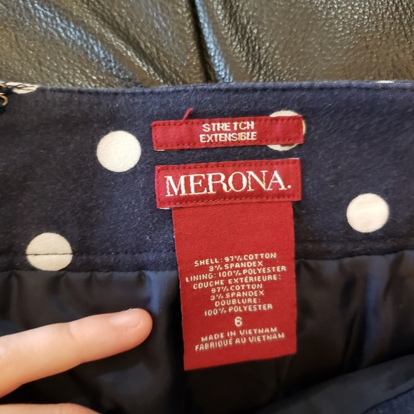 ⭐Merona Navy & White Polka Dot Skirt Size 6 - Picture 6 of 7